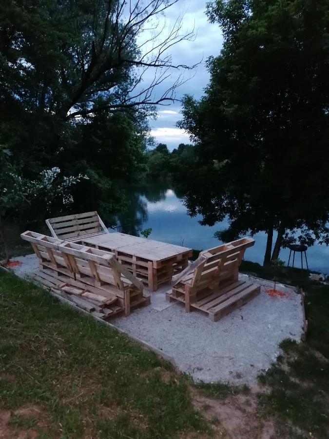 Studio Apartman Zorkovac Ozalj Exteriör bild