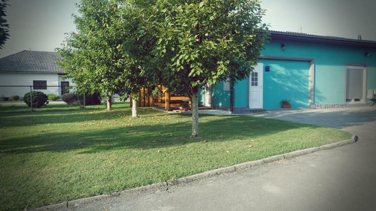 Studio Apartman Zorkovac Ozalj Exteriör bild